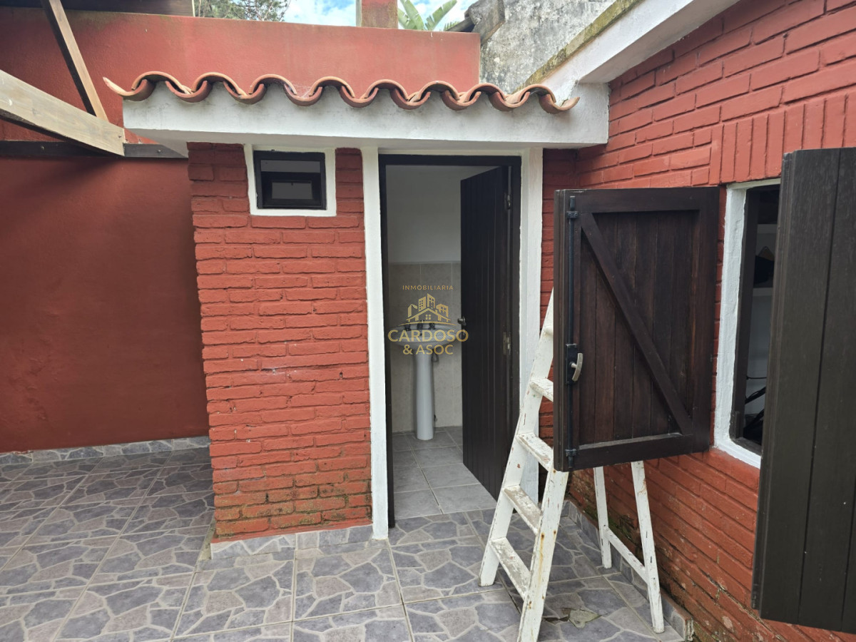 Casa ID.253 - Casa en venta 3 dormitorios, Punta del Este.