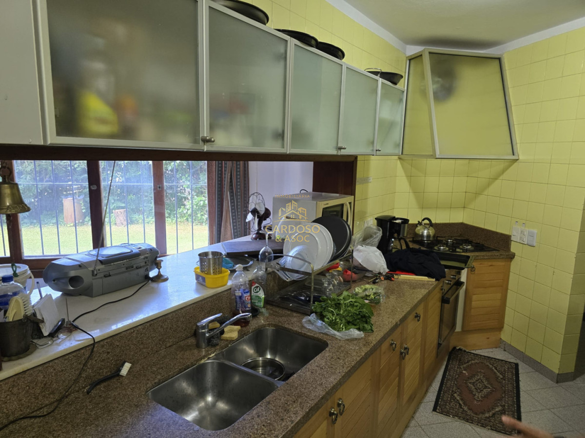 Casa ID.42 - Se vende casa en Parada 16 de playa mansa