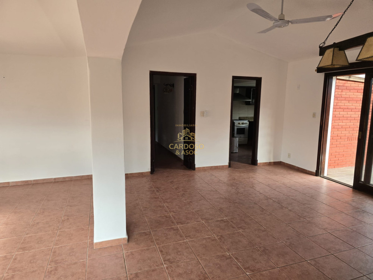 Casa ID.253 - Casa en venta 3 dormitorios, Punta del Este.