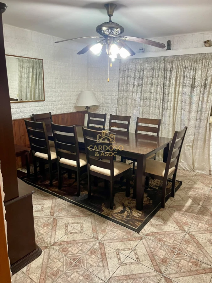 Casa ID.204 - Casa en alquiler 2 dormitorios Centro de Maldonado.