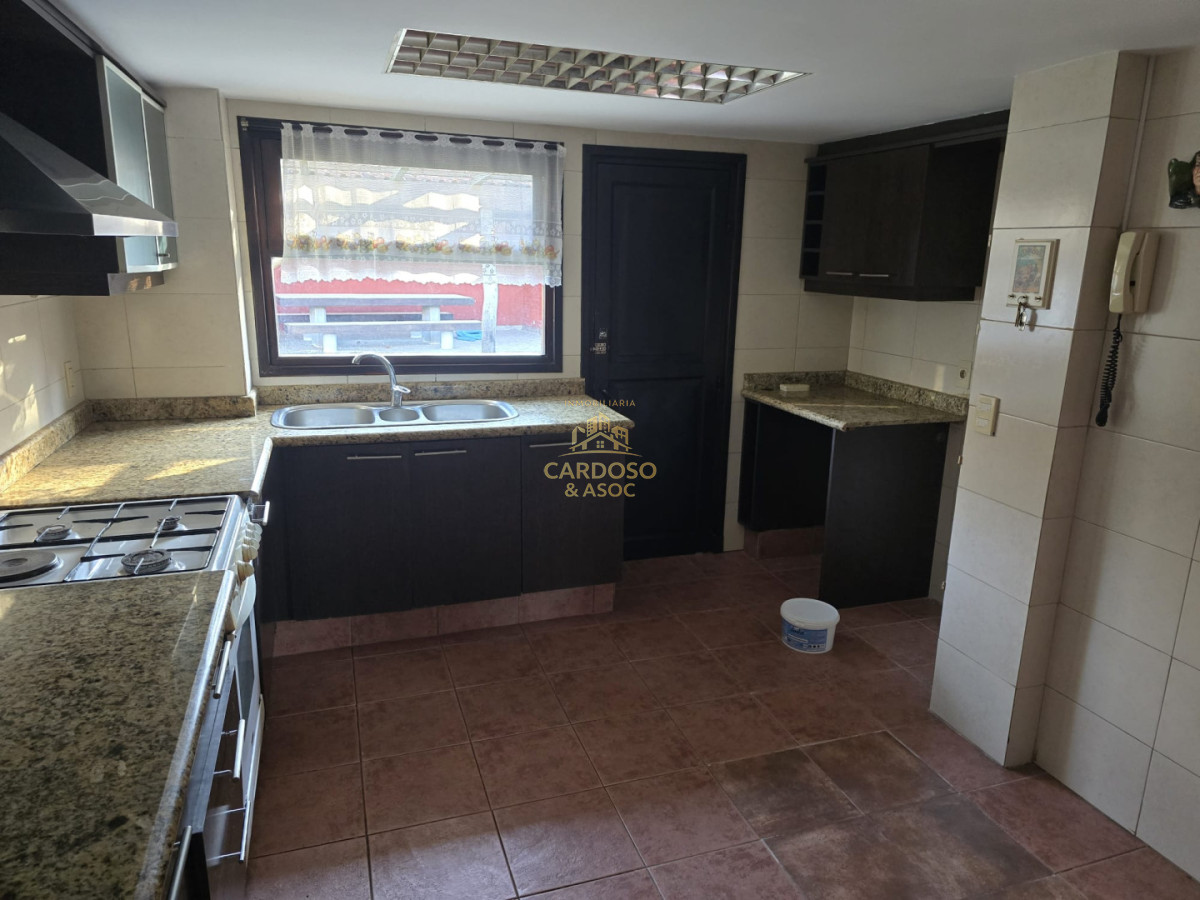 Casa ID.253 - Casa en venta 3 dormitorios, Punta del Este.