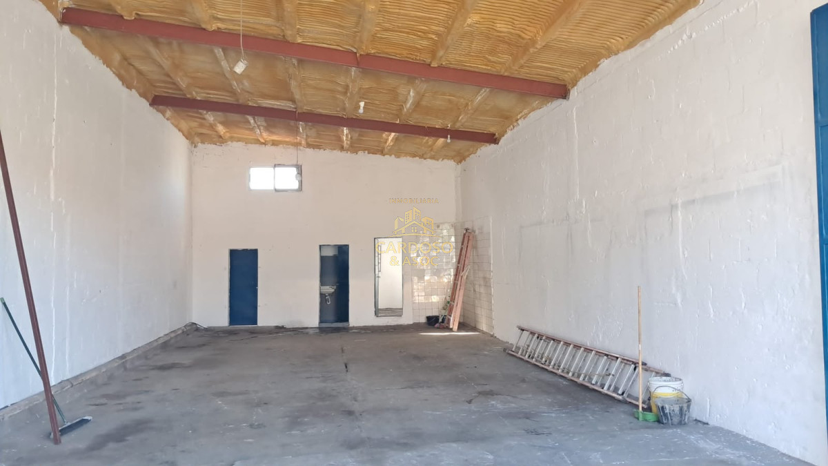 Galpón ID.170 - Galpón en alquiler, Maldonado. Próximo al centro. 