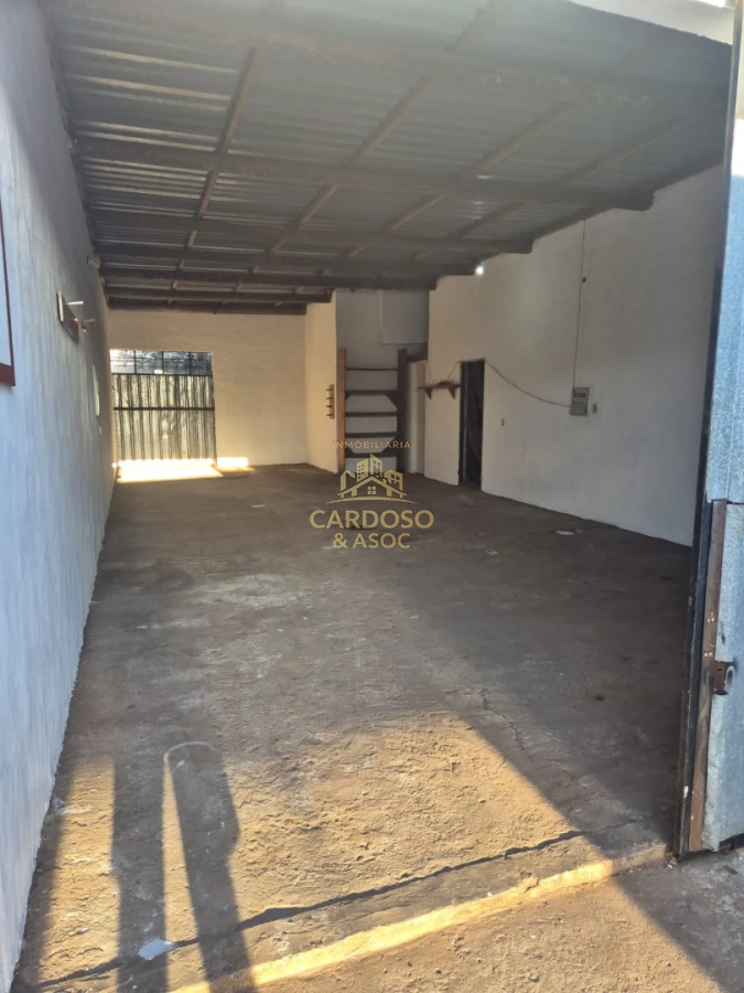 Galpón ID.152 - Se alquila Galpón con vivienda de 1 dormitorio, Maldonado.