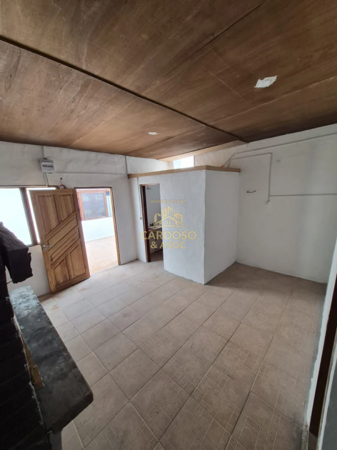 Galpón ID.152 - Se alquila Galpón con vivienda de 1 dormitorio, Maldonado.