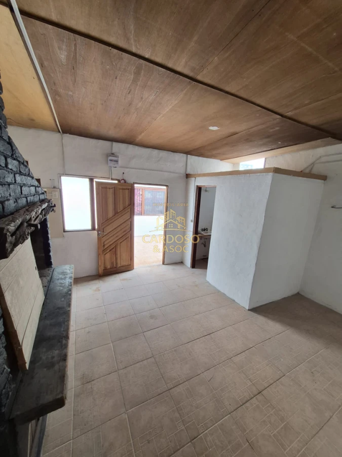 Galpón ID.152 - Se alquila Galpón con vivienda de 1 dormitorio, Maldonado.