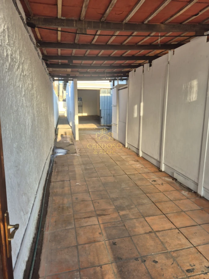 Galpón ID.152 - Se alquila Galpón con vivienda de 1 dormitorio, Maldonado.
