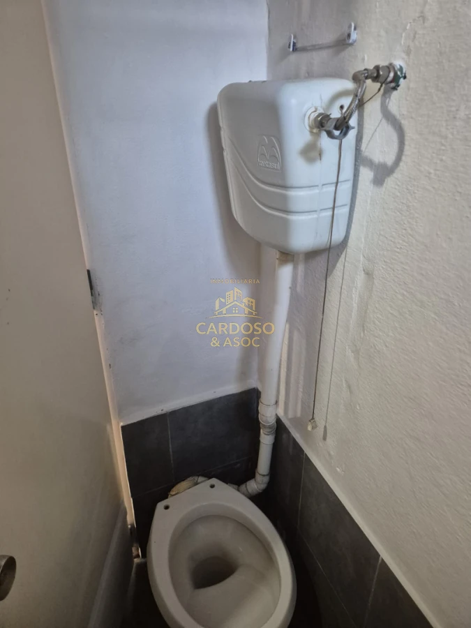 Galpón ID.152 - Se alquila Galpón con vivienda de 1 dormitorio, Maldonado.