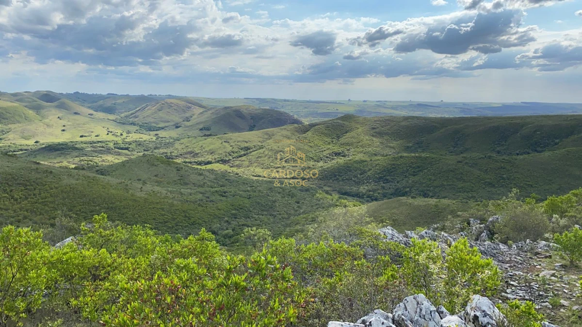 Campo Ref.93 - Se vende Campo Criador Turístico en Quebrada de los Cuervos. 