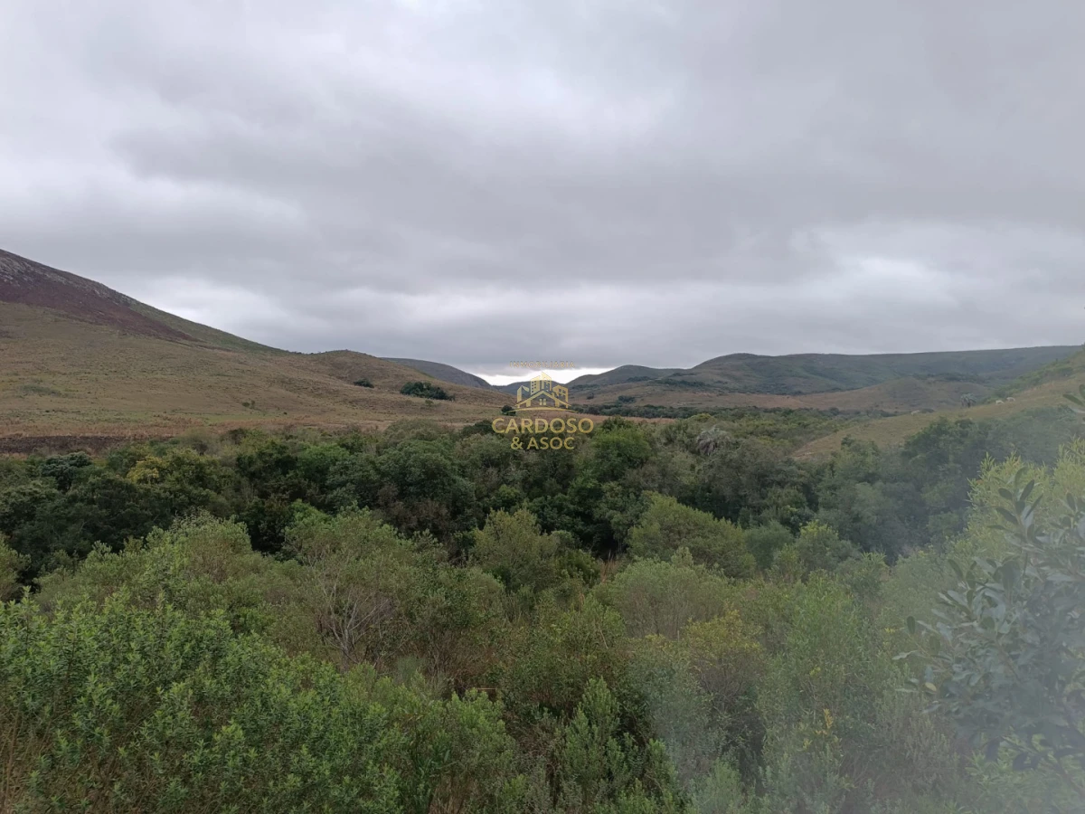 Campo Ref.93 - Se vende Campo Criador Turístico en Quebrada de los Cuervos. 