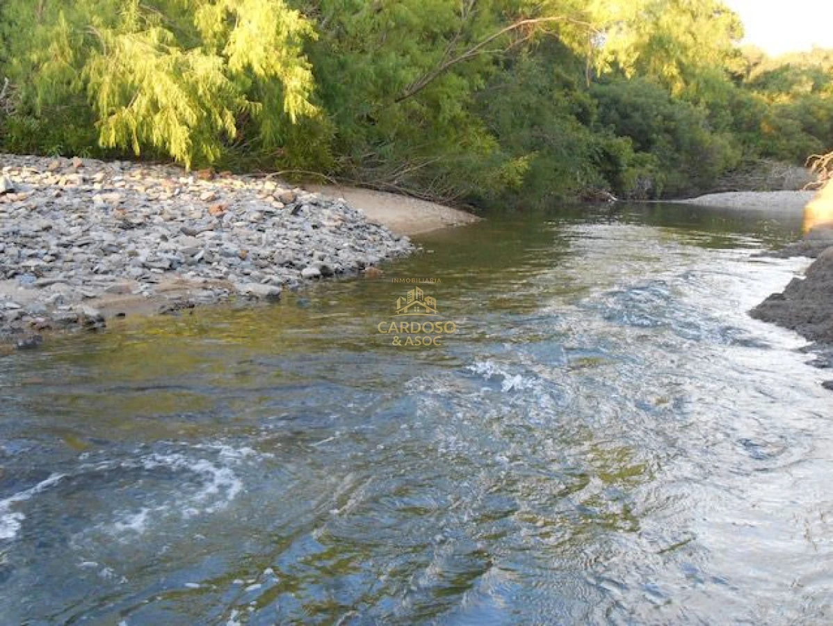 Campo Ref.93 - Se vende Campo Criador Turístico en Quebrada de los Cuervos. 