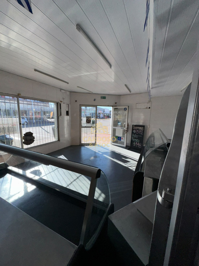 Local Comercial ID.262 - Carnicería en venta, Maldonado.