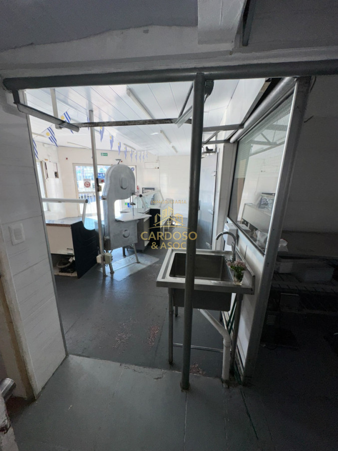 Local Comercial ID.262 - Carnicería en venta, Maldonado.