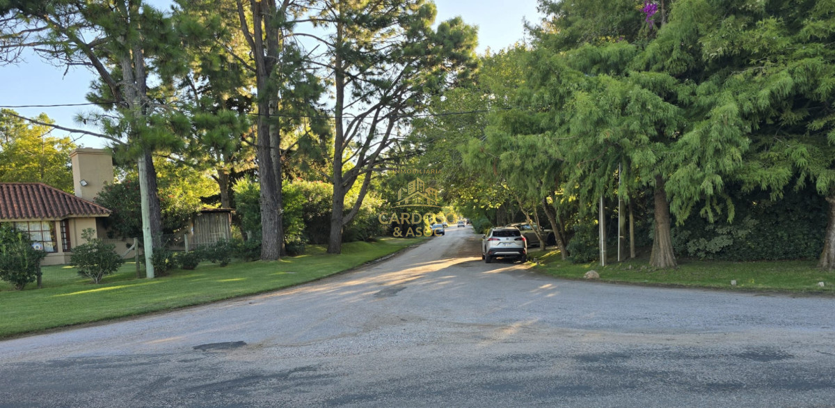 Apartamento ID.18 - 2 terrenos en altura contiguos de 1170 mts cada uno, 