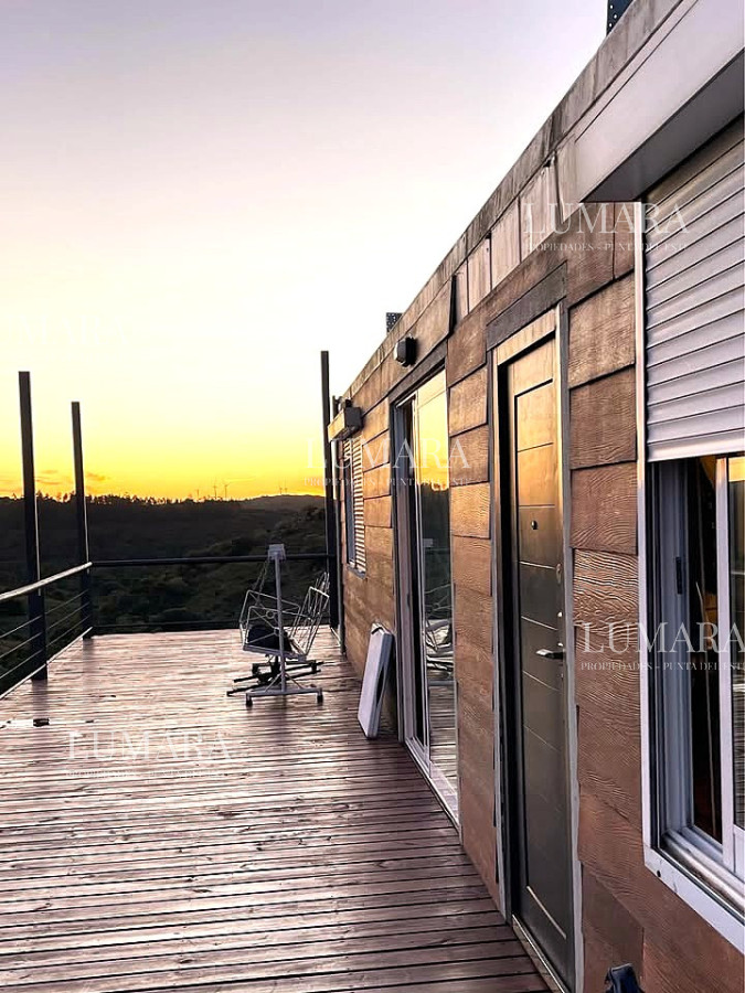 Chacra ID.3075 - Chacra 5 ha en Lavalleja con casa moderna y tajamar a 15 min de Minas