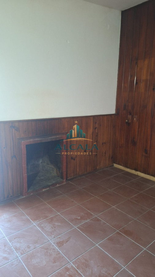 Casa ID.21 - Casa en alquiler 3 dormitorios Barrio Perlita