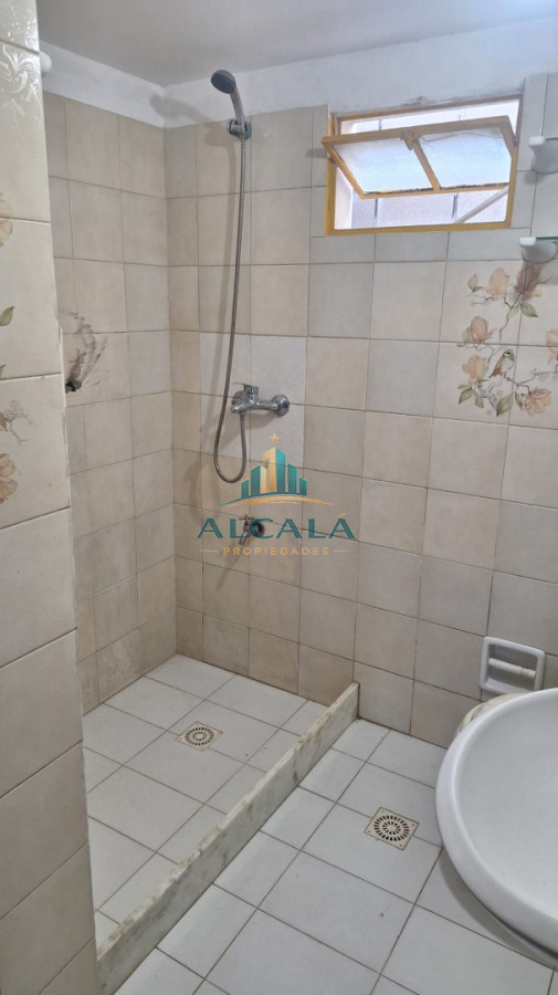 Casa ID.21 - Casa en alquiler 3 dormitorios Barrio Perlita