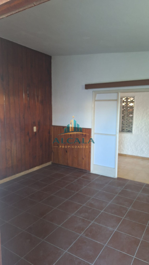 Casa ID.21 - Casa en alquiler 3 dormitorios Barrio Perlita
