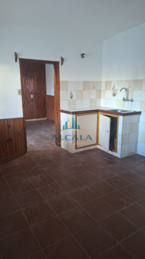 Casa ID.21 - Casa en alquiler 3 dormitorios Barrio Perlita