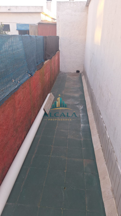 Casa ID.21 - Casa en alquiler 3 dormitorios Barrio Perlita