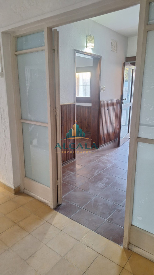 Casa ID.21 - Casa en alquiler 3 dormitorios Barrio Perlita