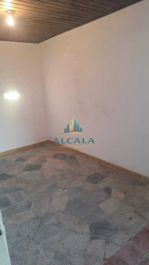 Casa ID.21 - Casa en alquiler 3 dormitorios Barrio Perlita