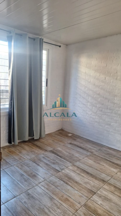 Casa ID.20 - Alquiler anual | Casa de 2 dormitorios en Altos de la Laguna