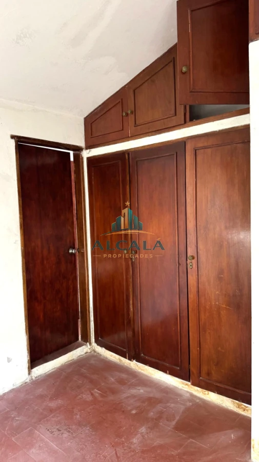 Casa ID.13 - Casa Con Potencial De Desarrollo Y Hasta 4 Rentas. Barrio Bicentenario