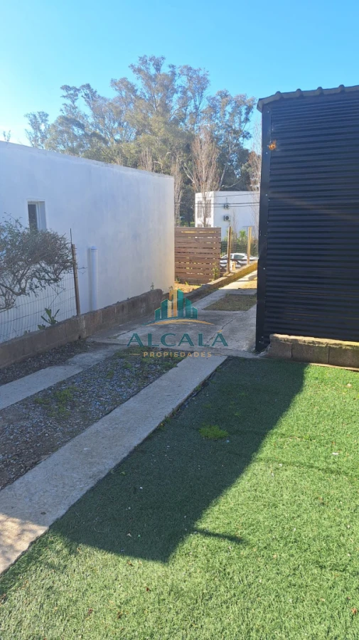 Casa ID.20 - Alquiler anual | Casa de 2 dormitorios en Altos de la Laguna