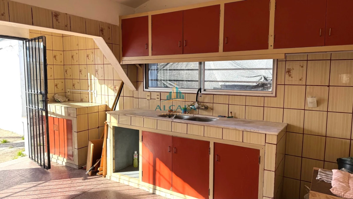 Casa ID.13 - Casa Con Potencial De Desarrollo Y Hasta 4 Rentas. Barrio Bicentenario