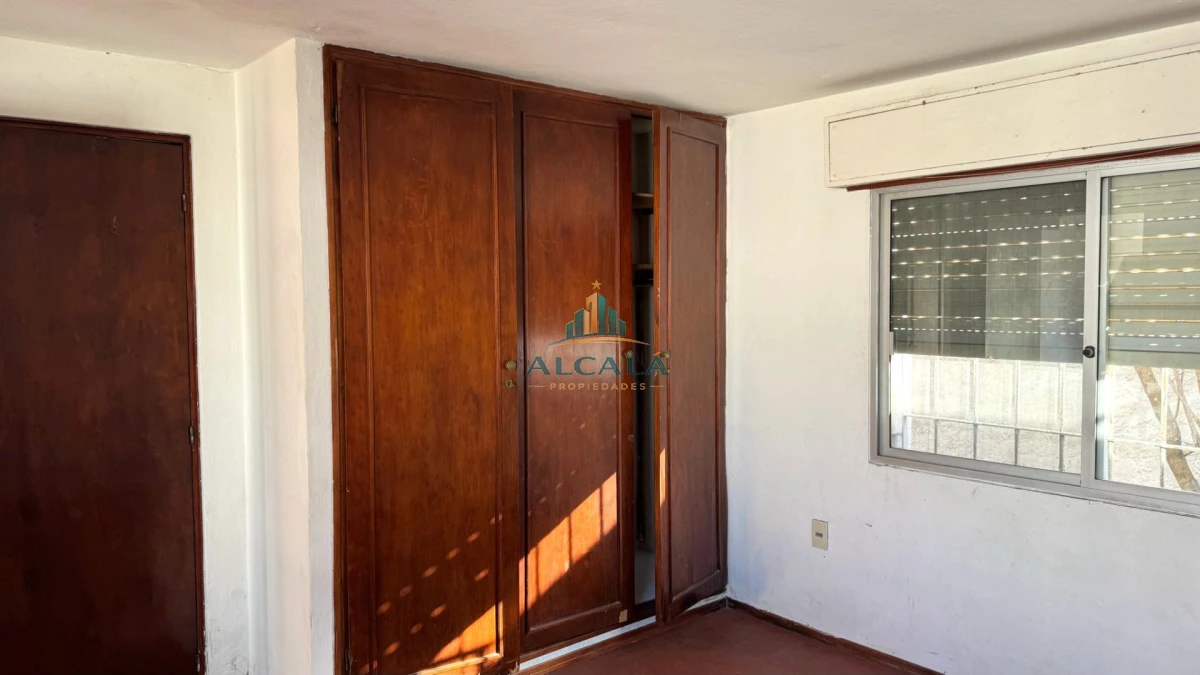Casa ID.13 - Casa Con Potencial De Desarrollo Y Hasta 4 Rentas. Barrio Bicentenario