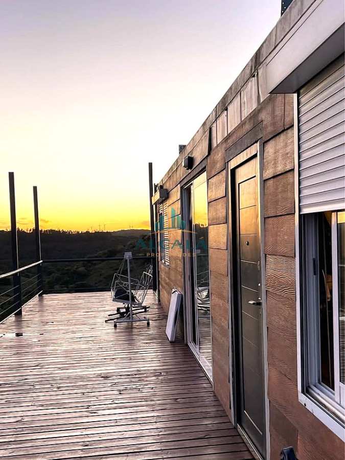 Chacra ID.1 - Chacra 5 ha en Lavalleja con casa moderna y tajamar a 15 min de Minas