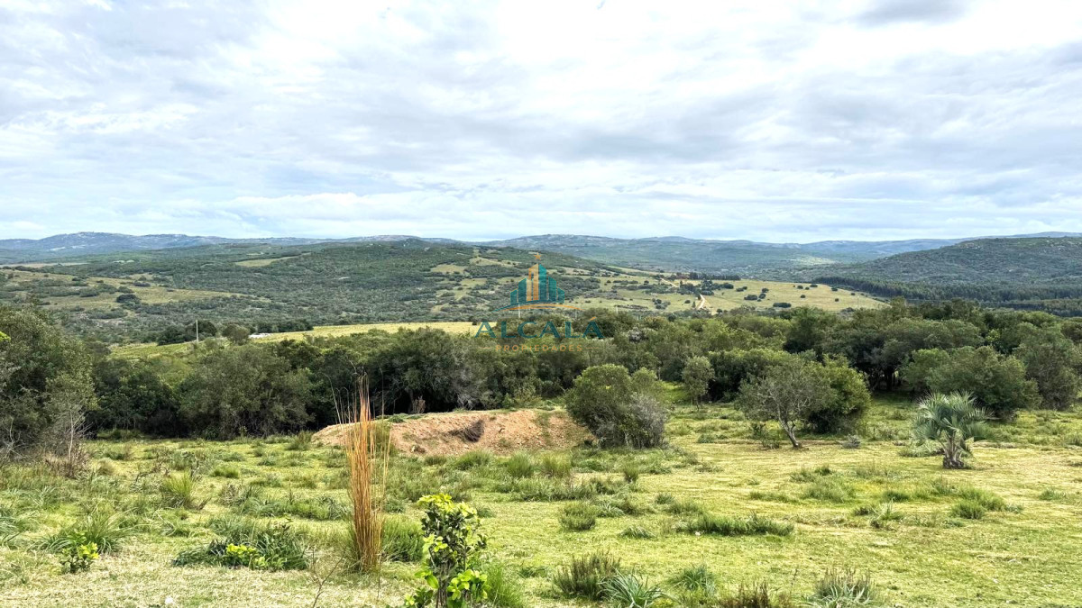 Chacra ID.2 - Chacra de 2 hectáreas con vistas abiertas y acceso independiente  Camino Paso a la Cantera