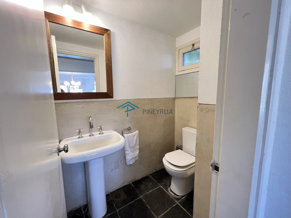 Casa en venta con gran potencial en Montoya, La Barra