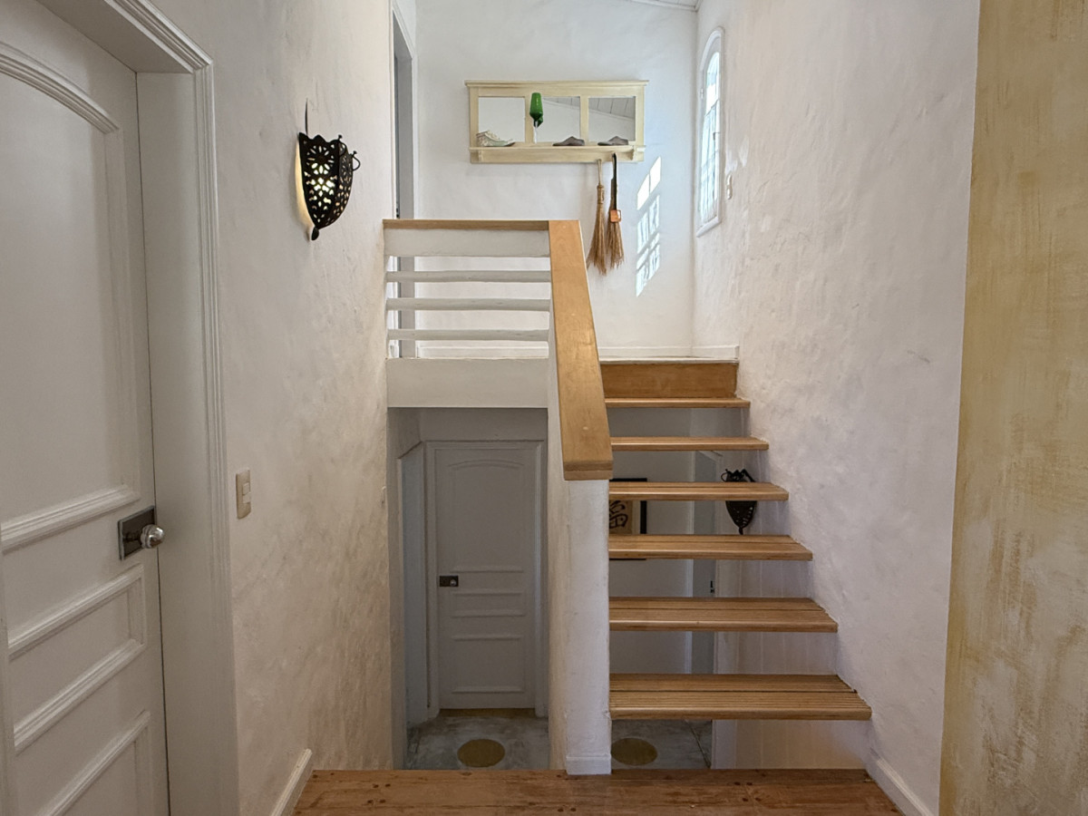 Casa ID.21098645 - Importante casa de 5 dormitorios + servicio en Montoya, La Barra