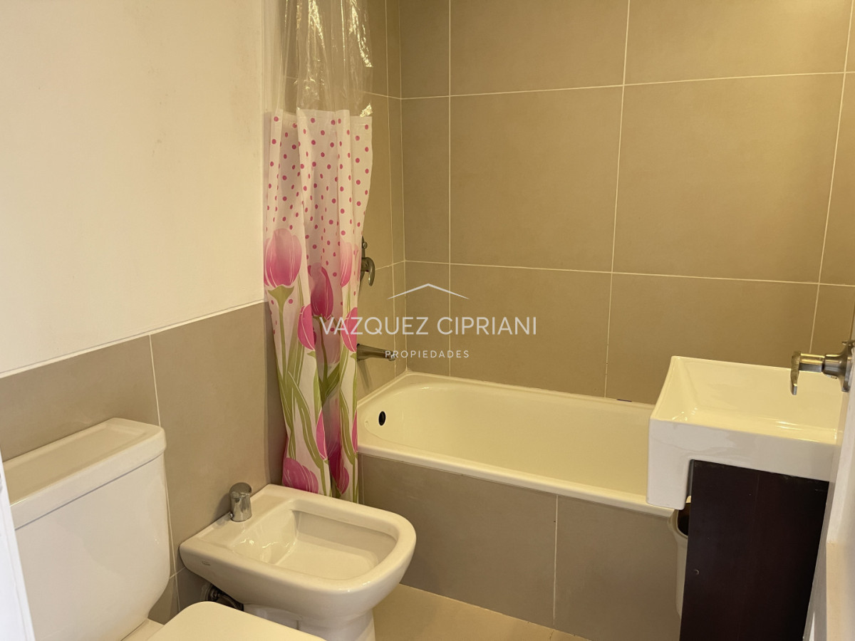 Apartamento ID.20 - Departamento de 2 Dormitorios + 2 Baños en Manantiales