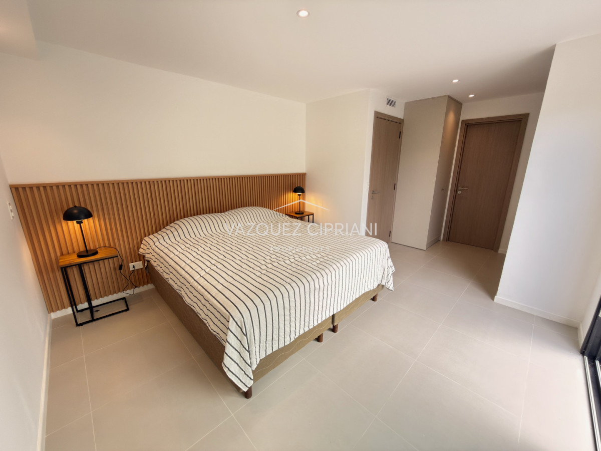 Apartamento ID.30 - Alquiler Anual o Invernal Departamento tipo casa de 3 dormitorios en La Barra