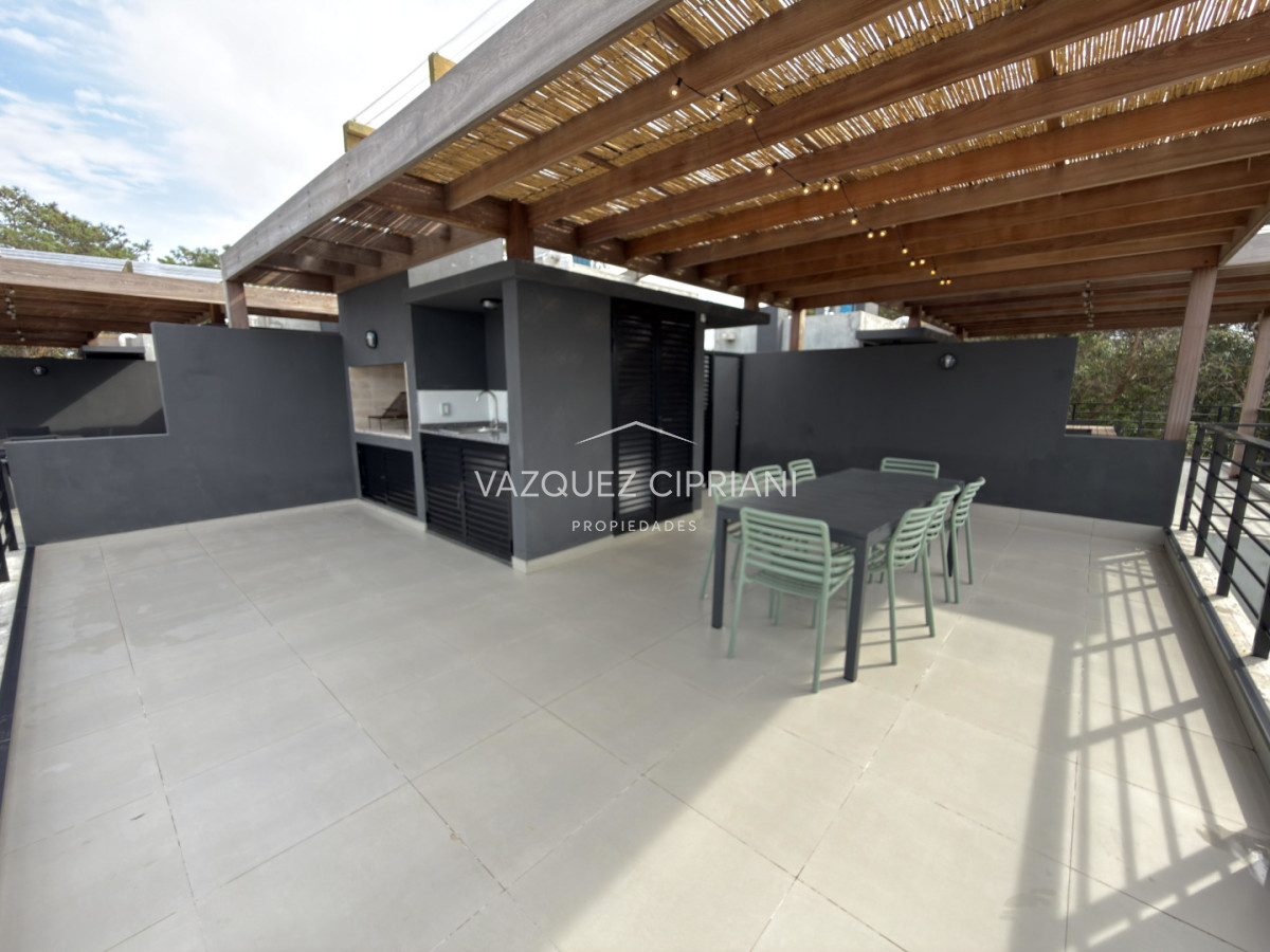 Apartamento ID.31 - Alquiler Anual departamento de 3 dormitorios en La Barra