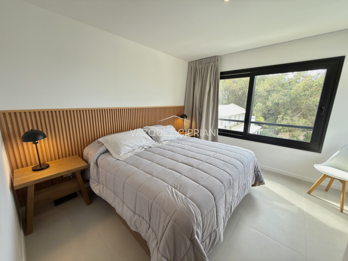 Apartamento ID.31 - Alquiler Anual departamento de 3 dormitorios en La Barra