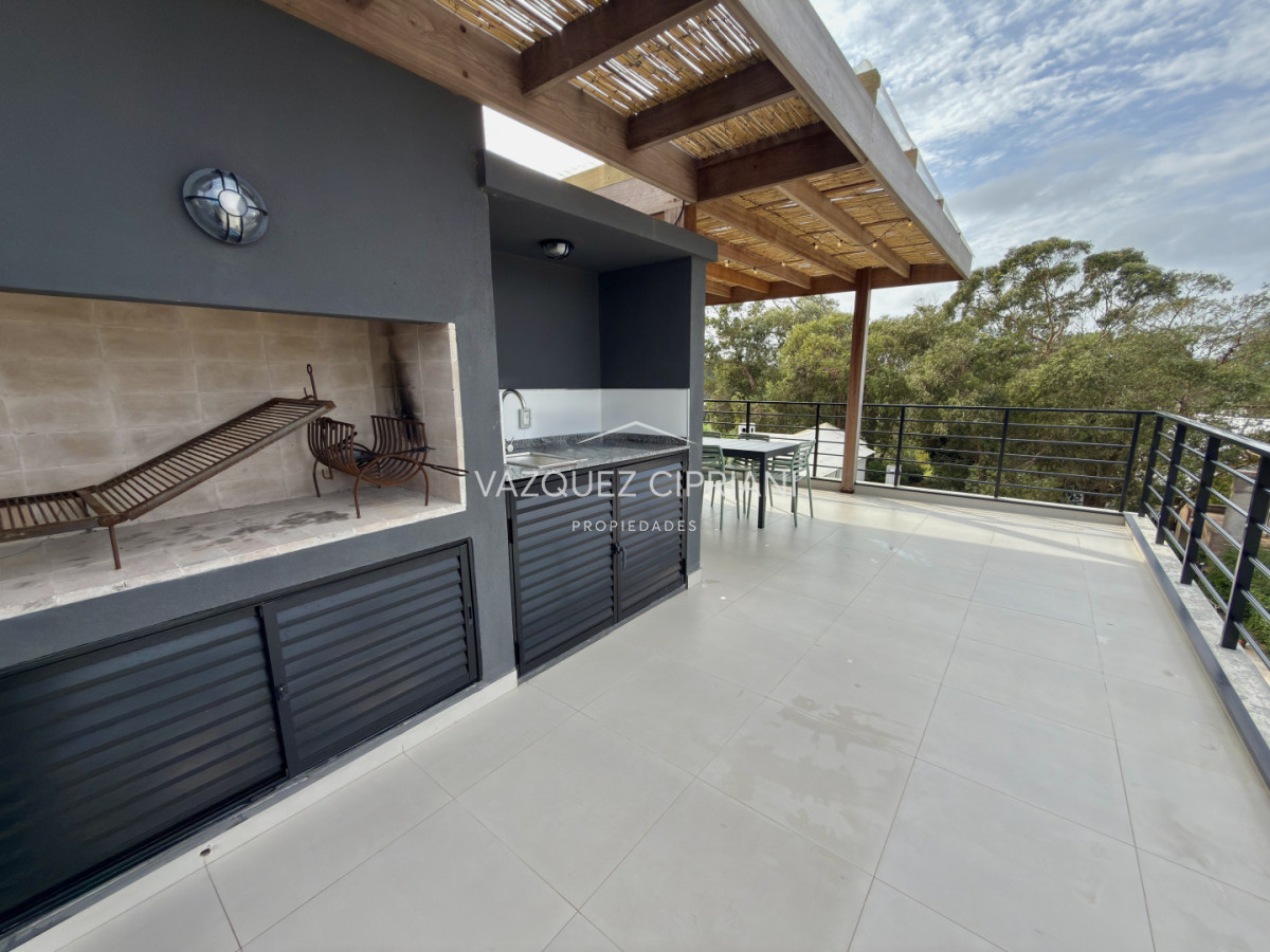 Apartamento ID.31 - Alquiler Anual departamento de 3 dormitorios en La Barra