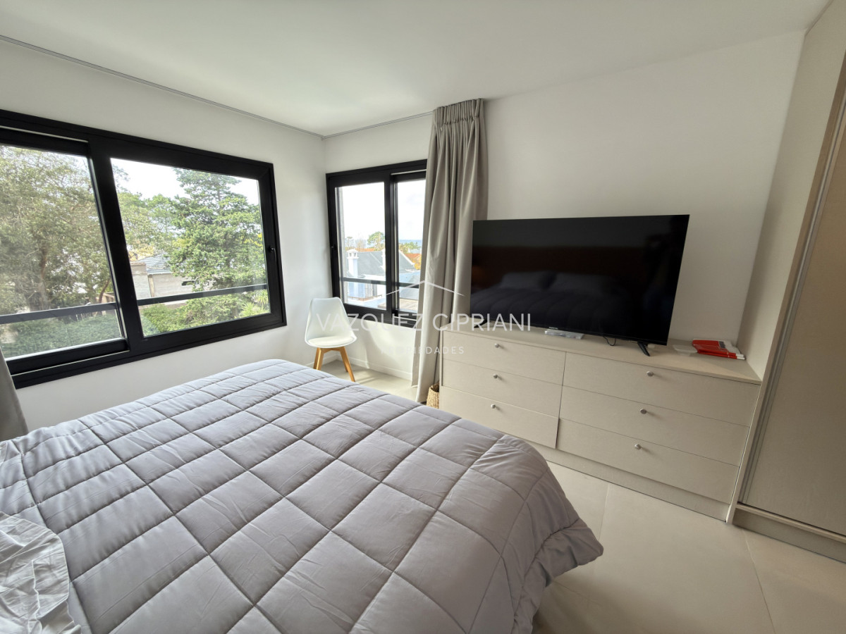 Apartamento ID.31 - Alquiler Anual departamento de 3 dormitorios en La Barra