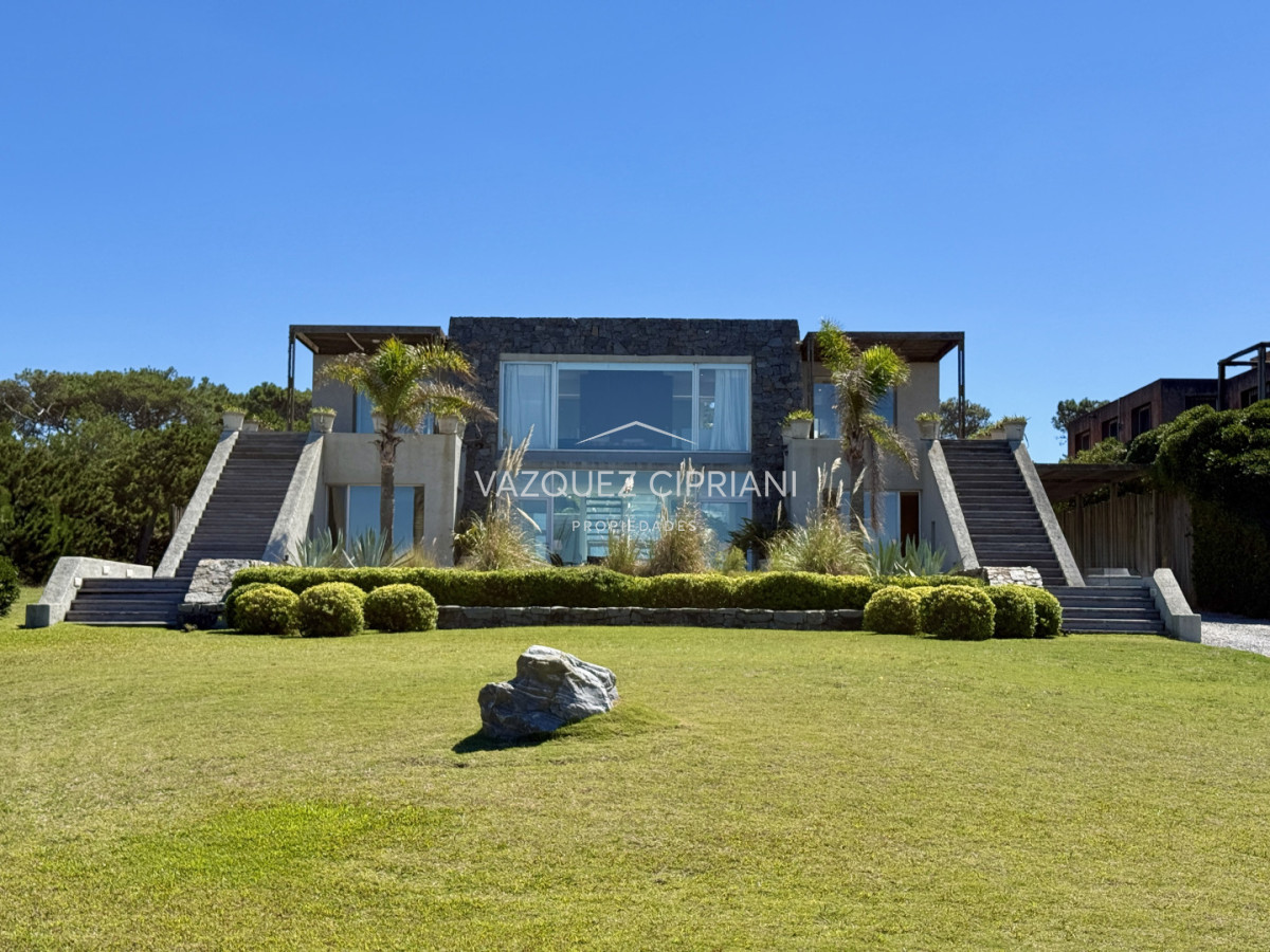 Casa ID.12 - Casa a la venta en primera línea Montoya de 4 dormitorios en suite y servicio, La Barra