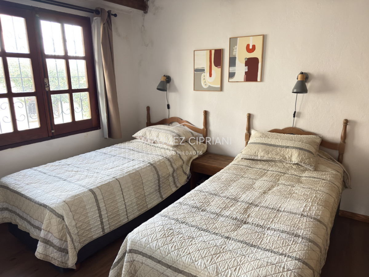 Casa ID.53 - Casa de 4 dormitorios en Montoya La barra en alquiler de verano