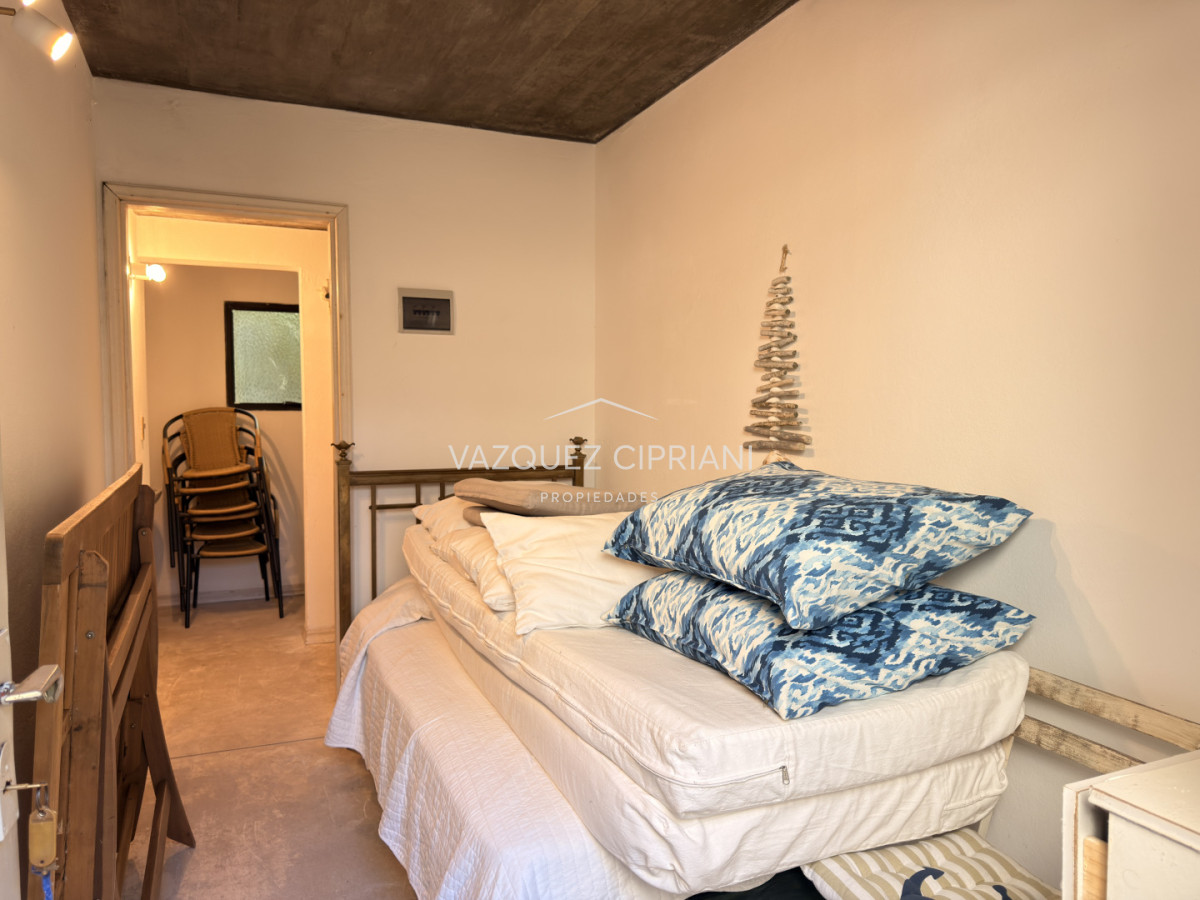 Casa ID.3 - En Venta casa de 4 dormitorios + servicio en Montoya, La Barra