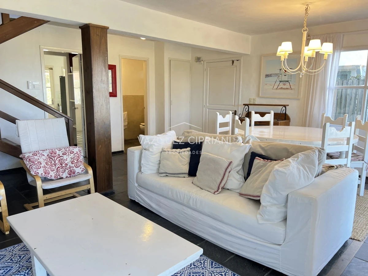 Casa ID.28 - Casa en venta con gran potencial en Montoya, La Barra