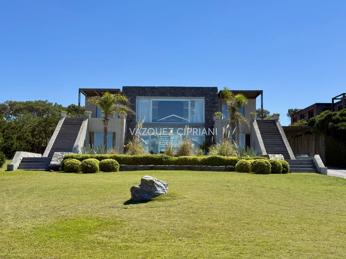 Casa ID.12 - Casa a la venta en primera línea Montoya de 4 dormitorios en suite y servicio, La Barra