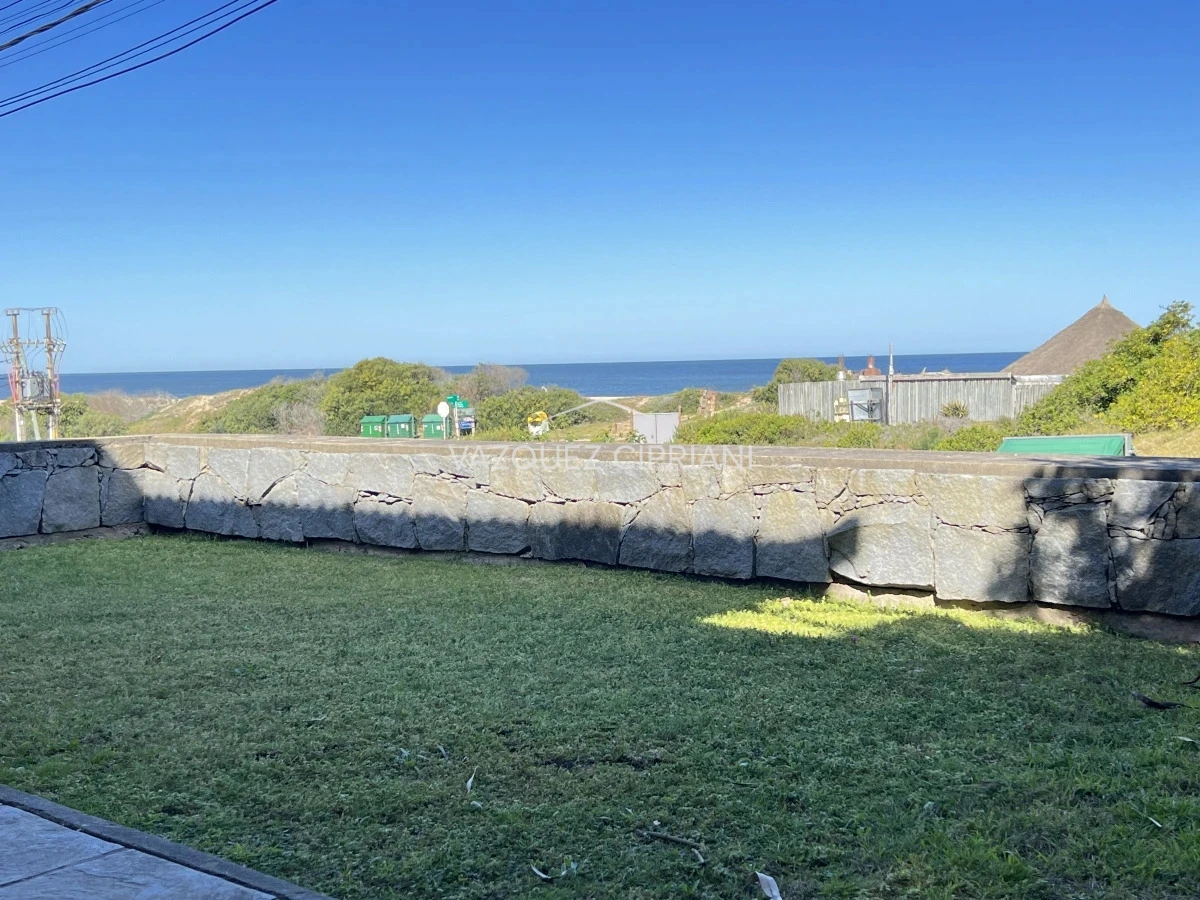 Casa ID.28 - Casa en venta con gran potencial en Montoya, La Barra