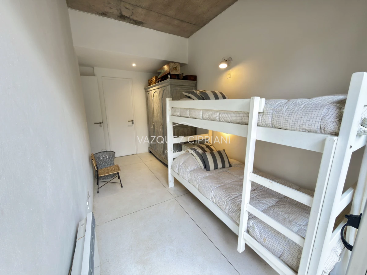 Casa ID.47 - Casa de 5 dormitorios en Montoya La Barra en alquiler de Verano