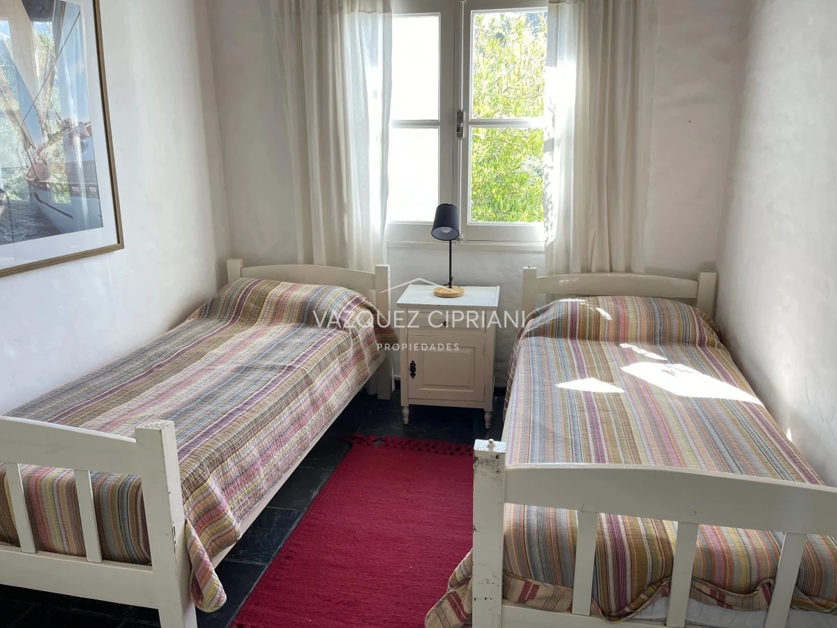 Casa ID.28 - Casa en venta con gran potencial en Montoya, La Barra