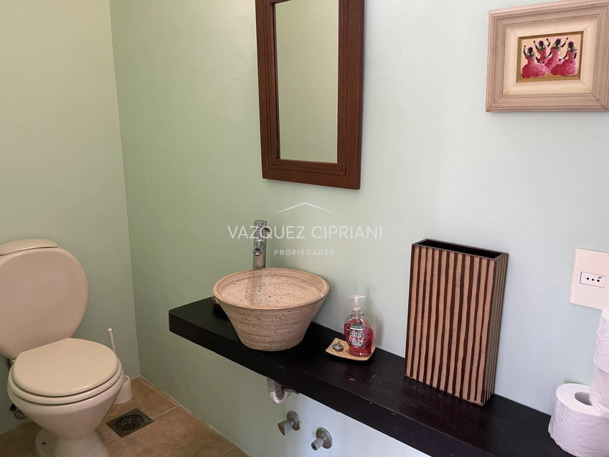 Casa ID.48 - Casa de 3 dormitorios + servicio en Montoya, La Barra