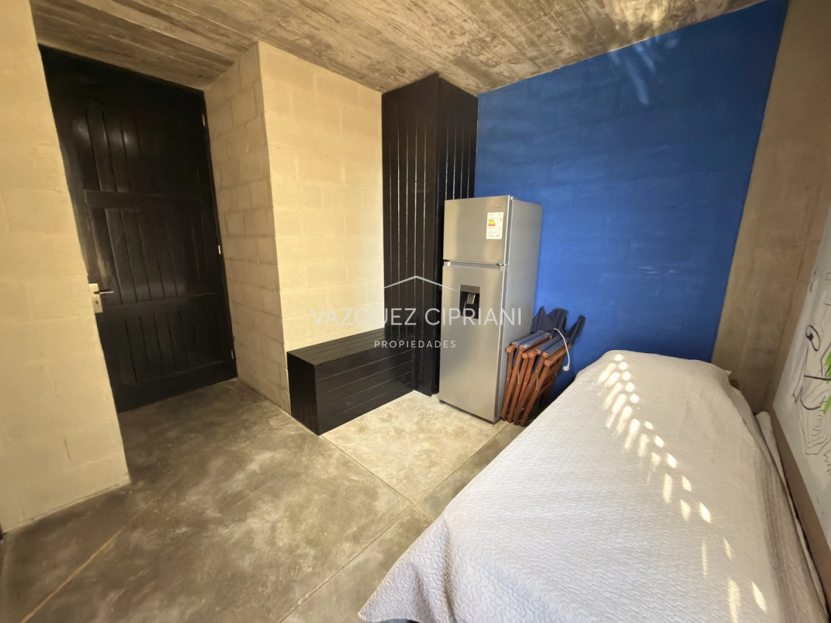 Casa ID.41 - Importante casa en La Barra de ruta al mar 3 suites + servicio en Venta
